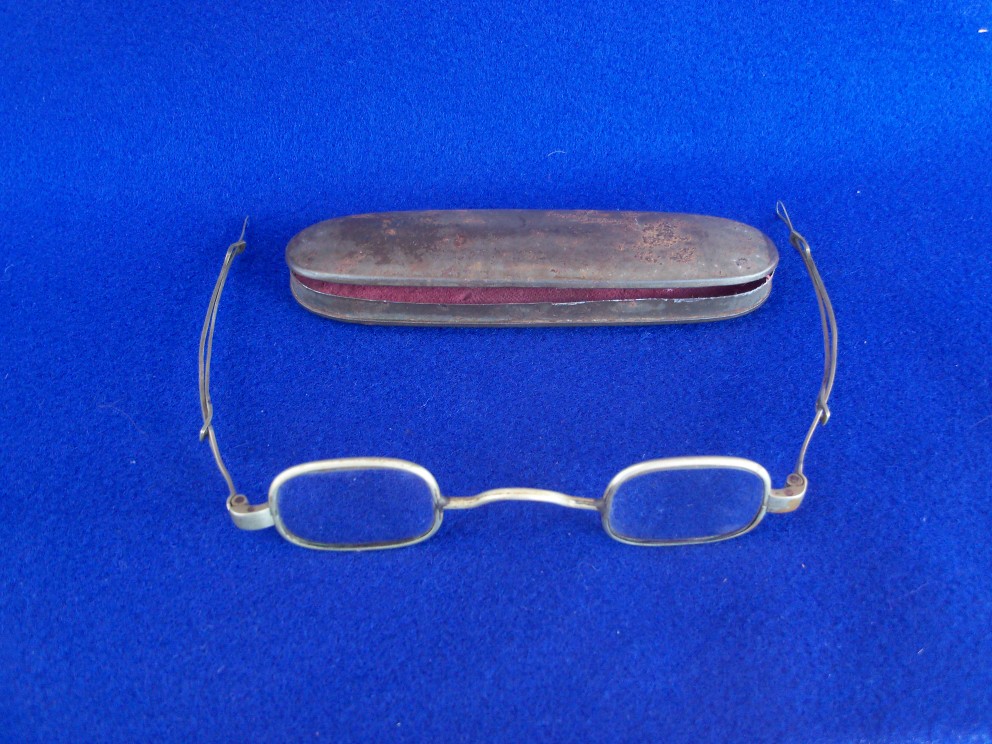 Collapsible Spectacles w/Tin Case (B821B) - Image 2