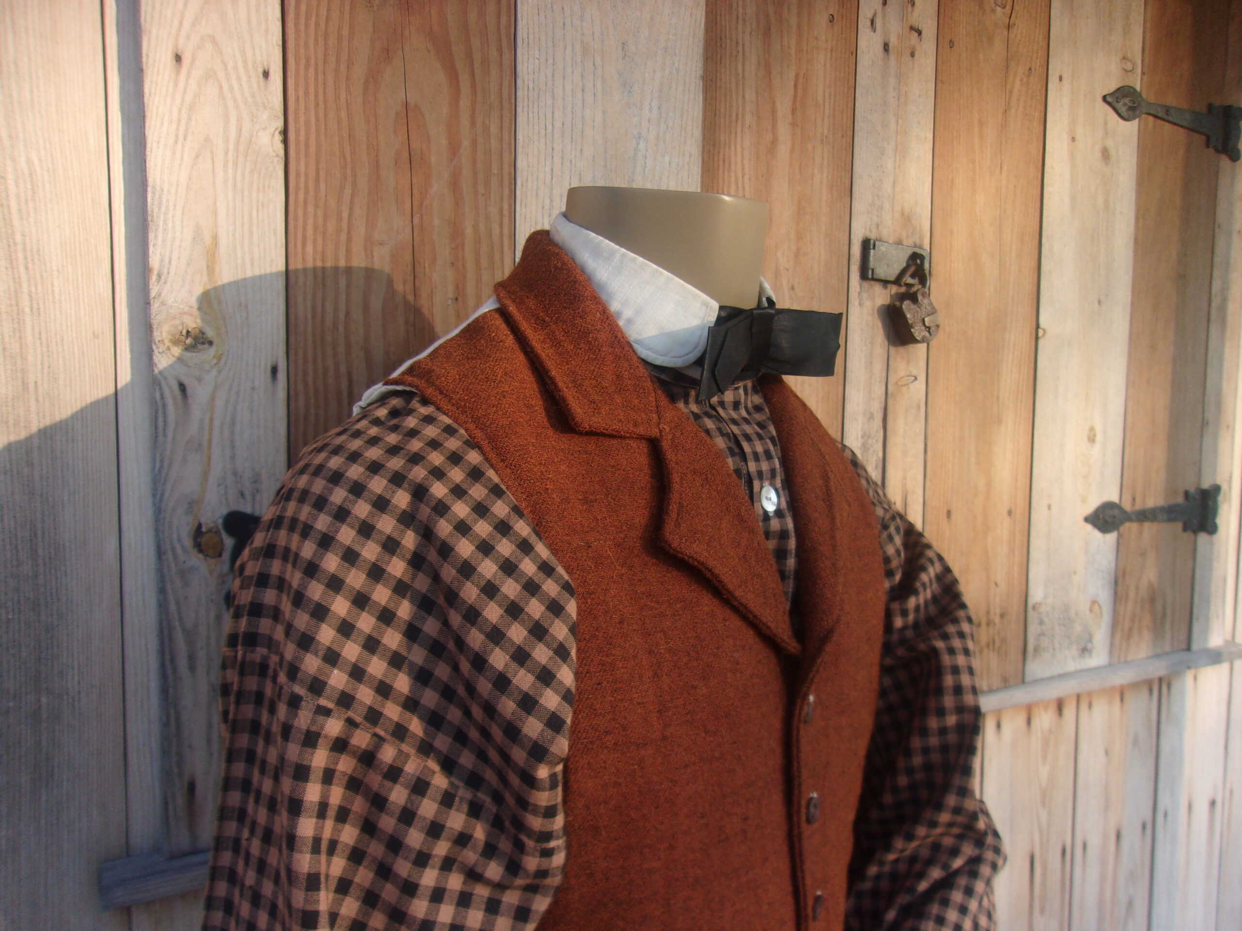 Notched Collar Vest, Rust/Butternut Jean Wool - Image 5