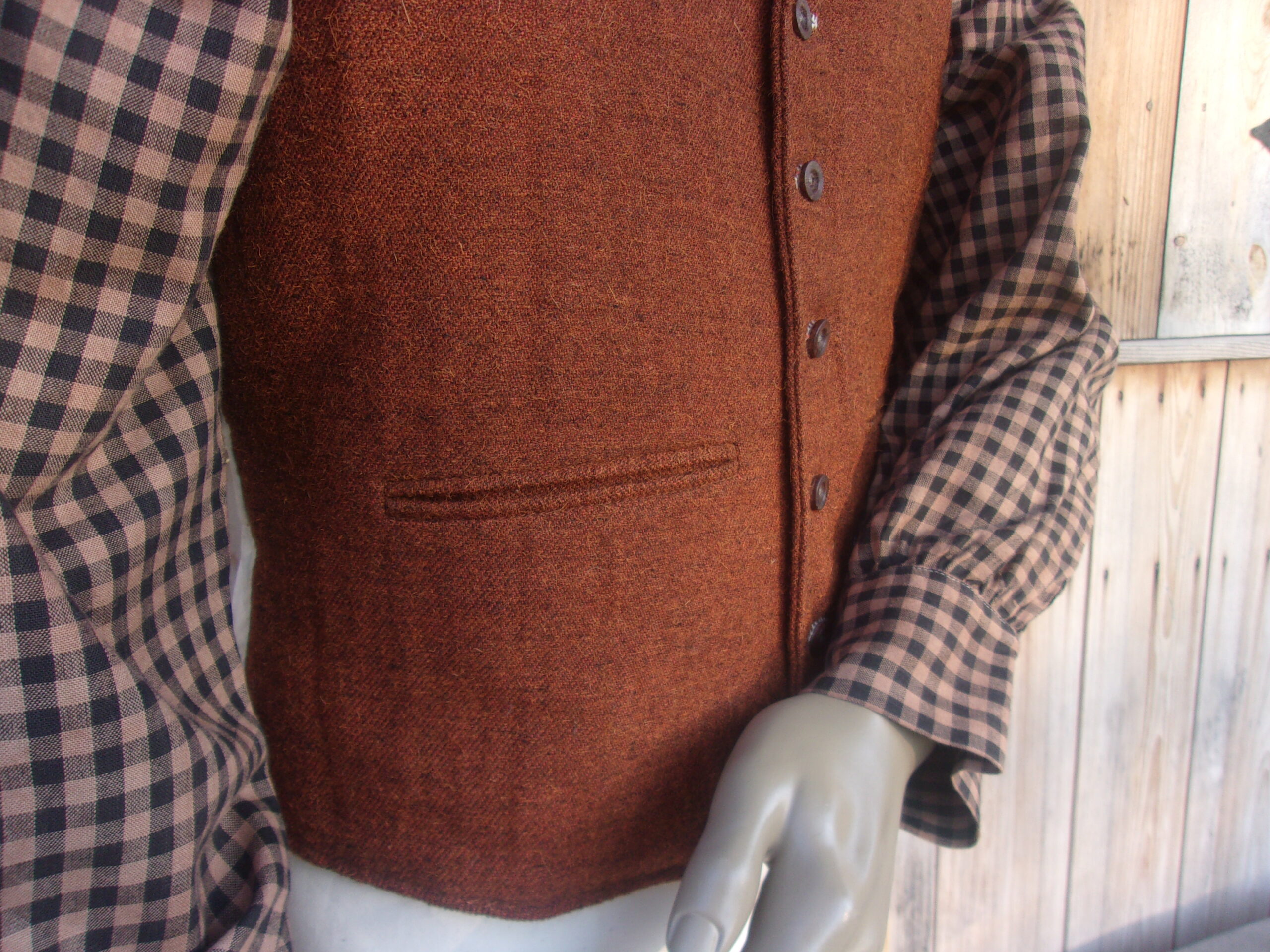 Notched Collar Vest, Rust/Butternut Jean Wool - Image 4