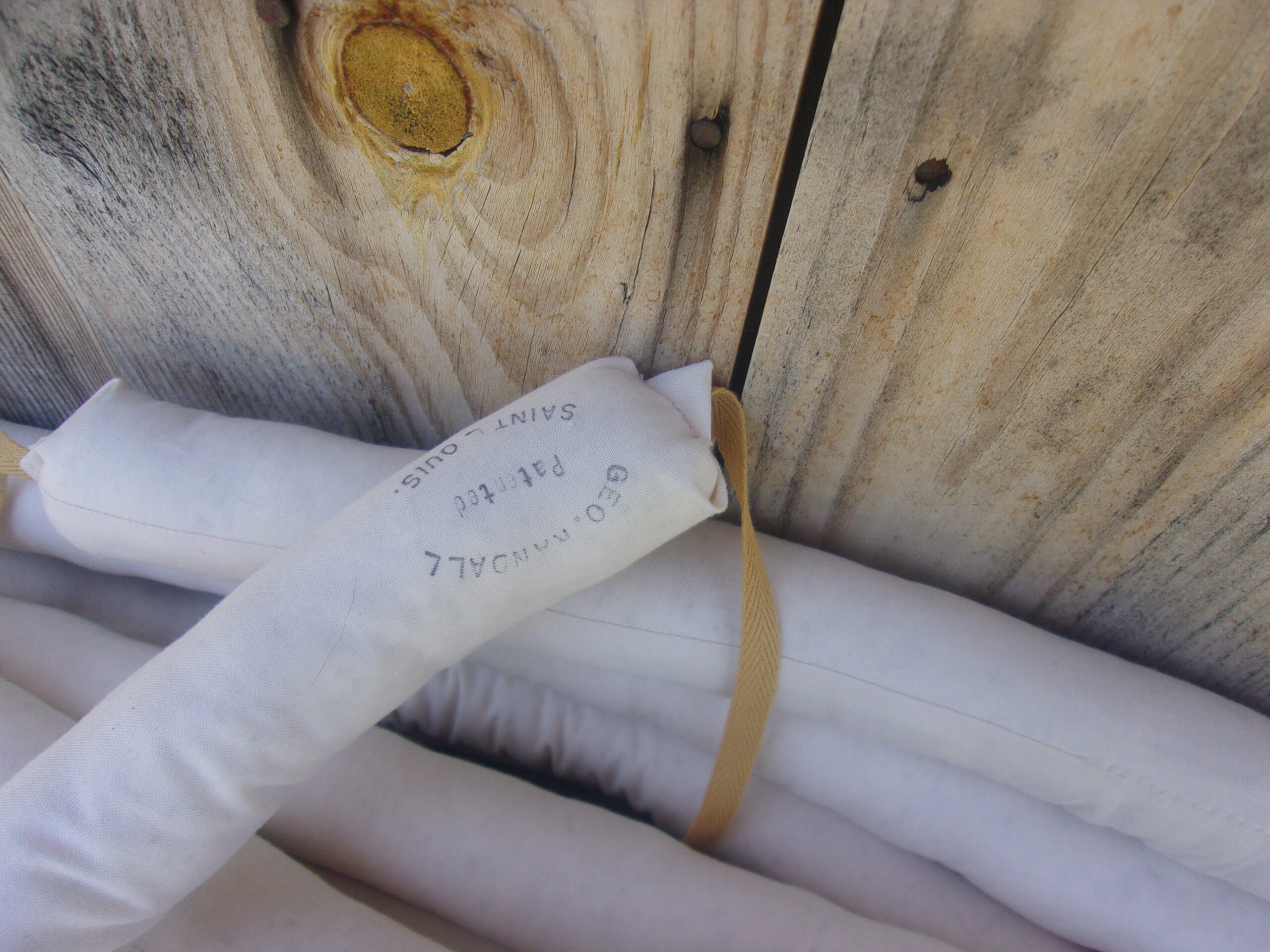Wheel Hat Bolster - Image 2