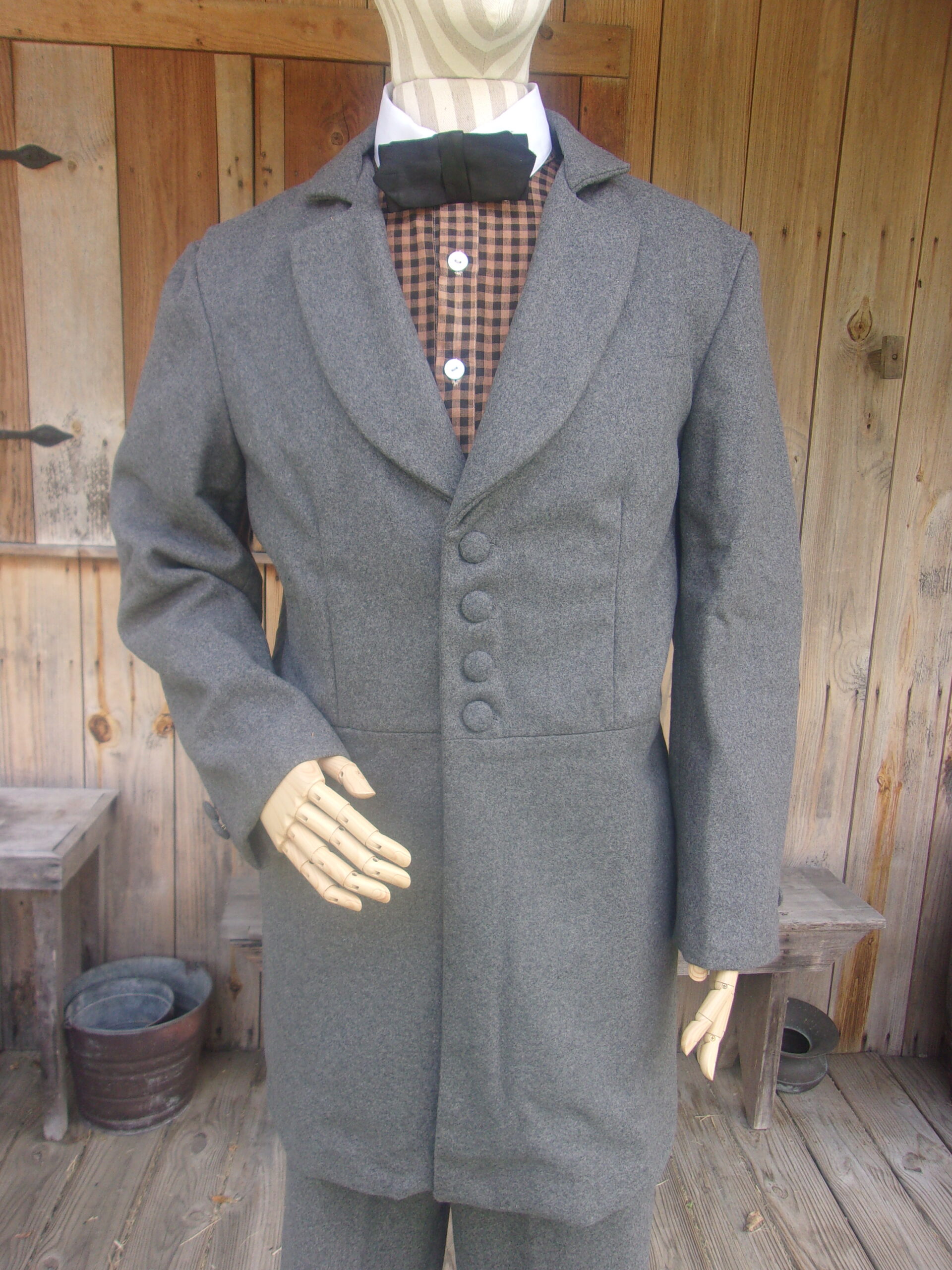 Common Civilian Frock Coat - Image 8