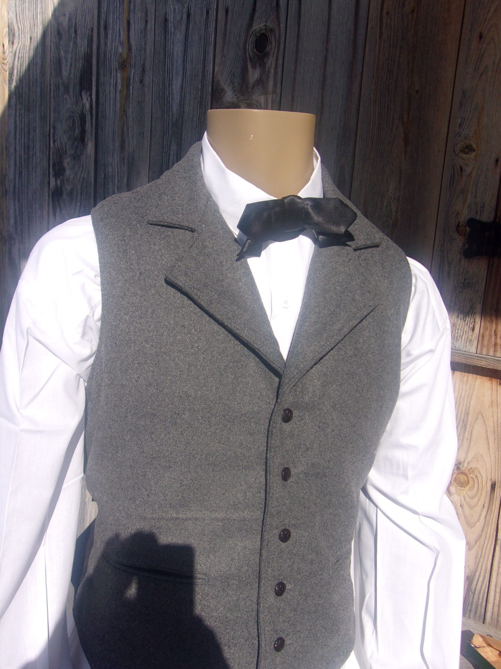 "Boiled" Pleated Shirt w/Detachable Collar - Image 3