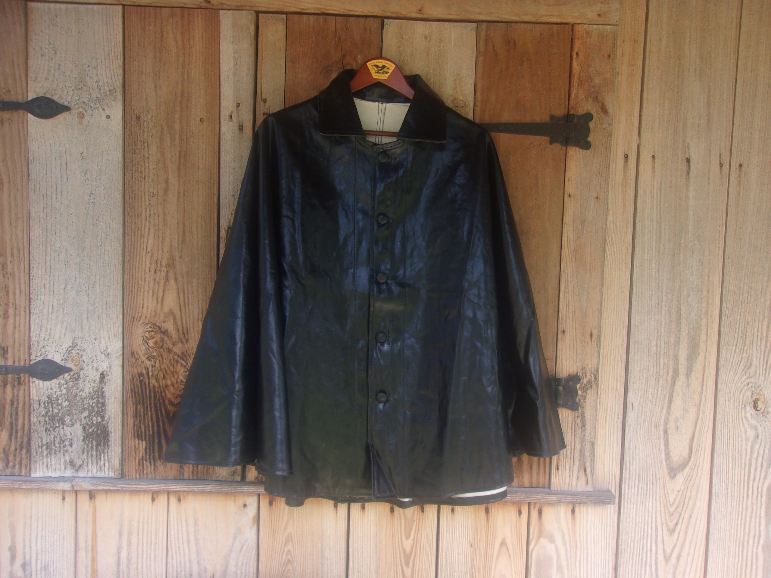 Vulcanized Rubber Lower Wrist Length Cape - Image 6