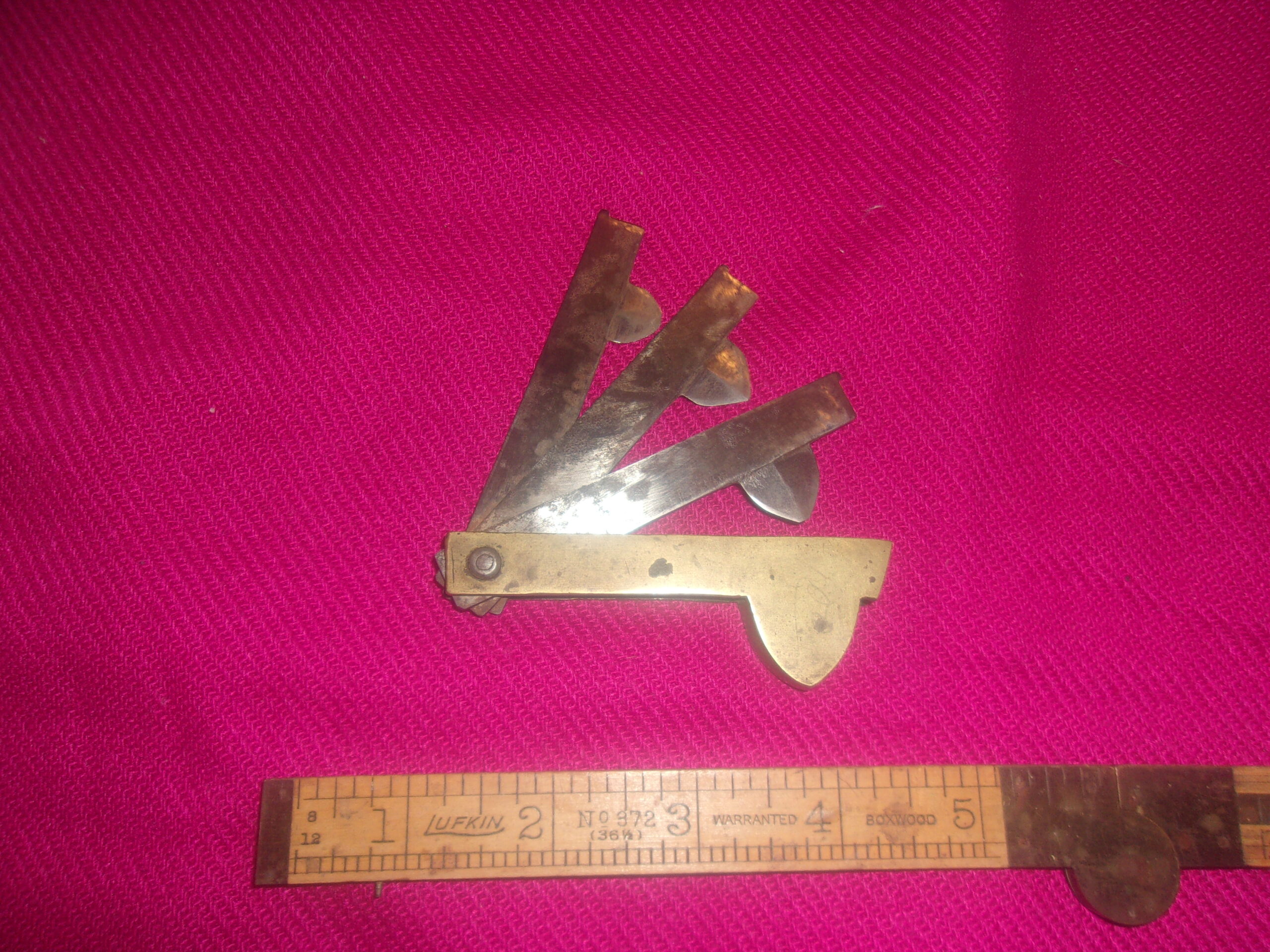 Folding Surgeon's Fleam (B942) - Image 3