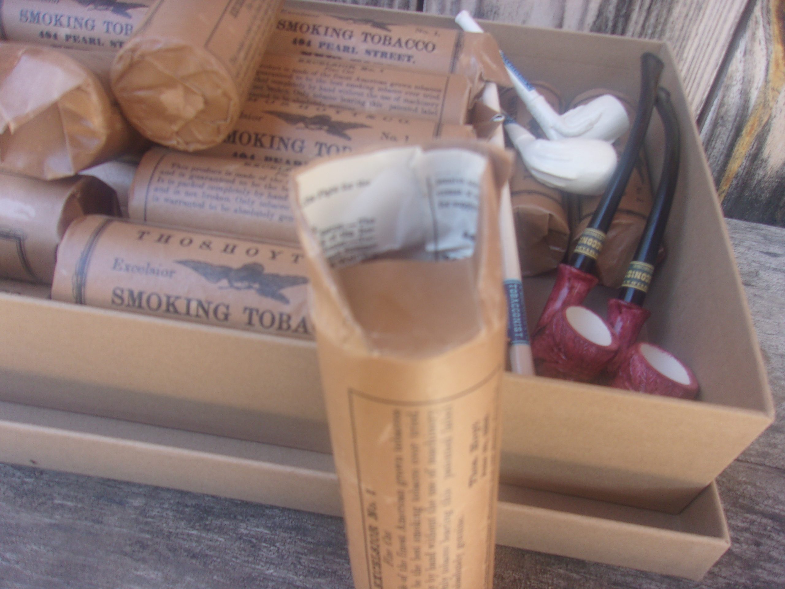 Hoyt Smoking Tobacco Package - Image 3