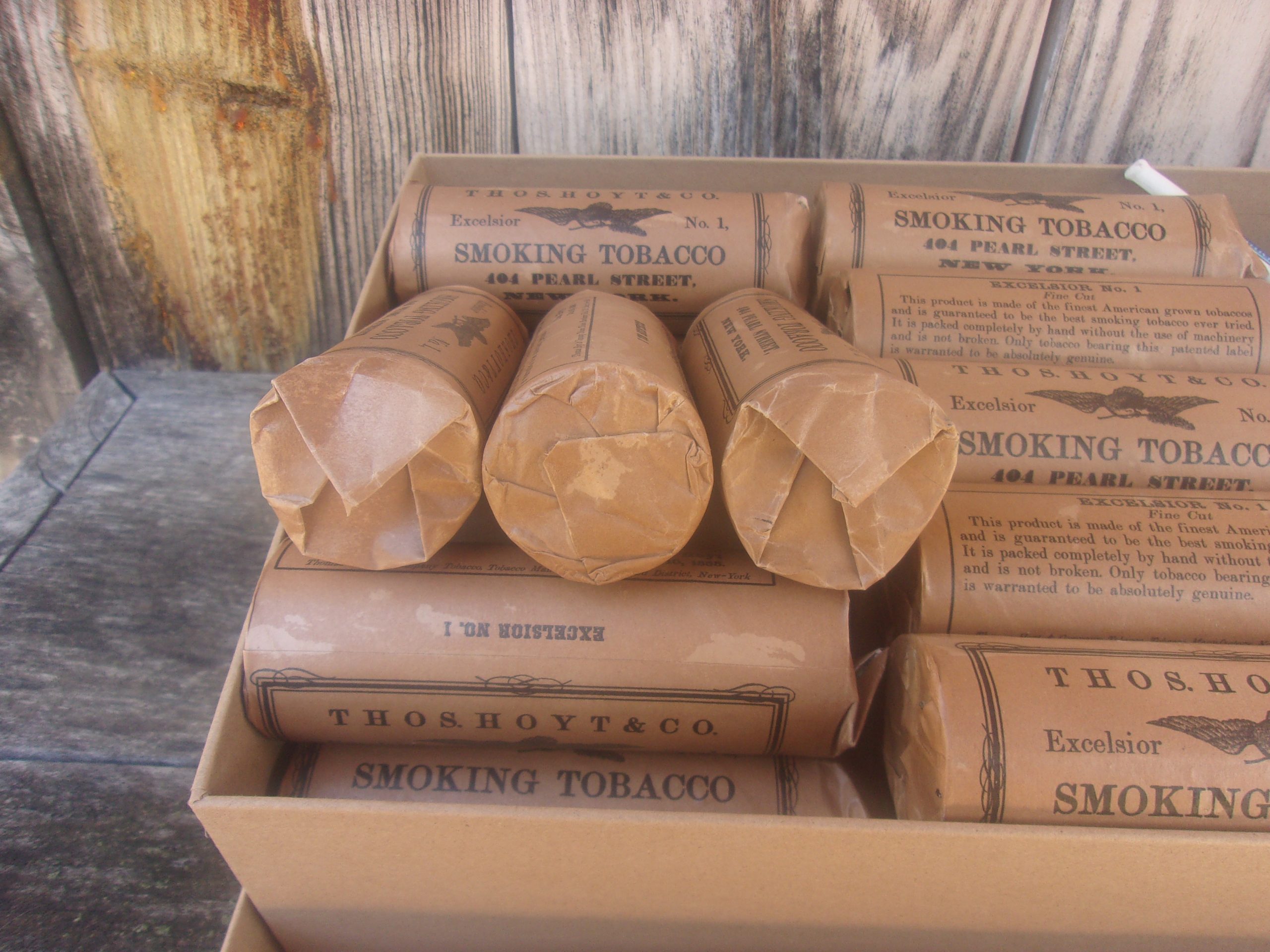 Hoyt Smoking Tobacco Package - Image 5