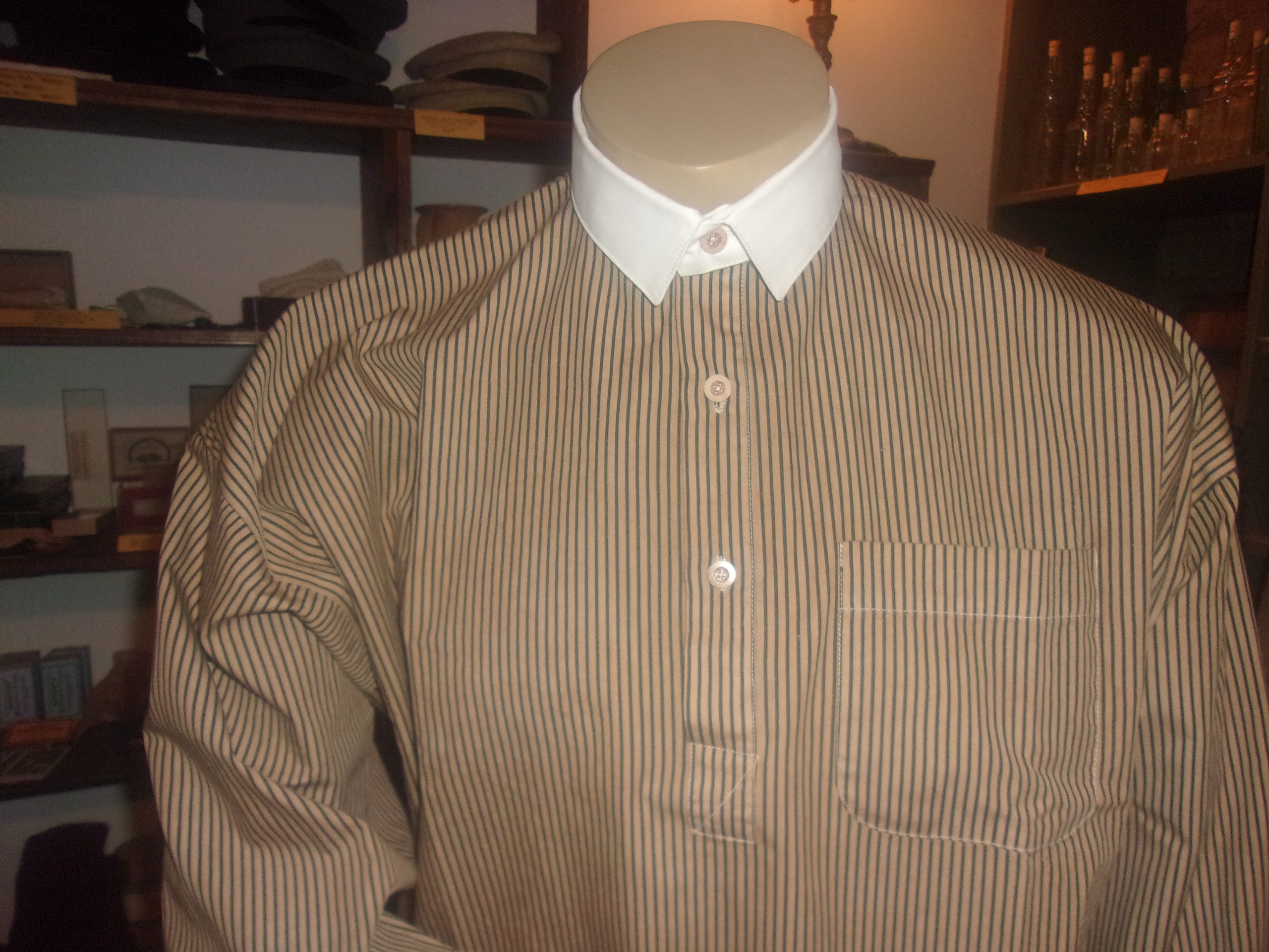 Striped Shirt with Detachable Collar - Image 3
